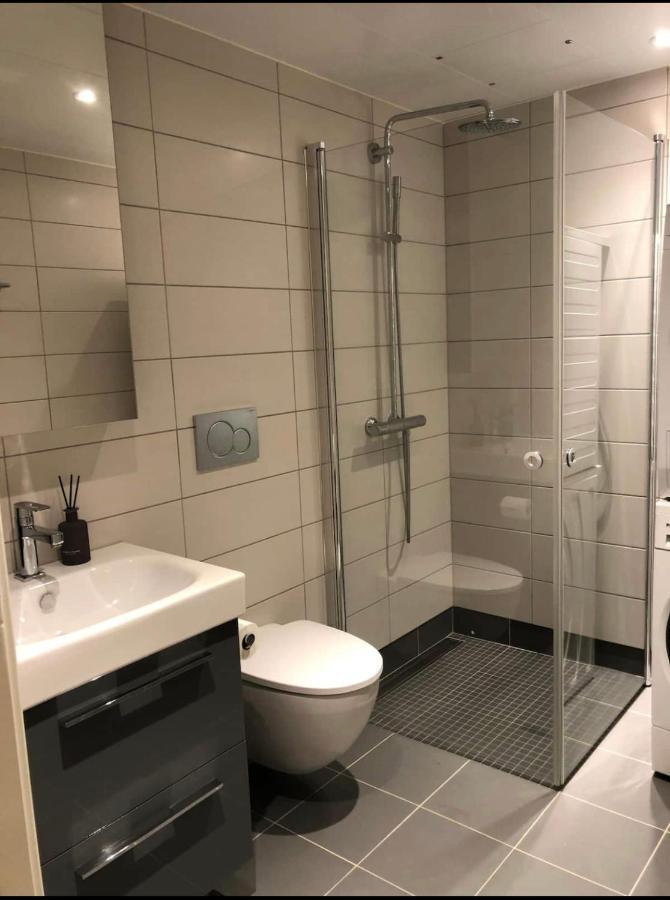 City Center Oslo- Venice Apartment Sea Side Three-Bedrooms And Two Toilettes ภายนอก รูปภาพ